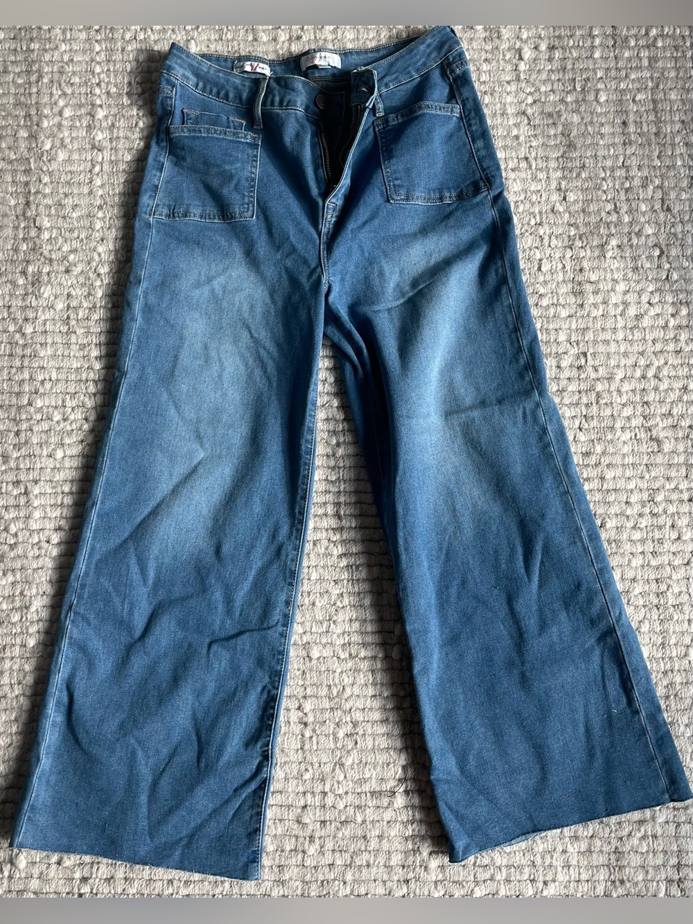 Women’s Classic Wide-Leg Blue Jeans / Sz 27
